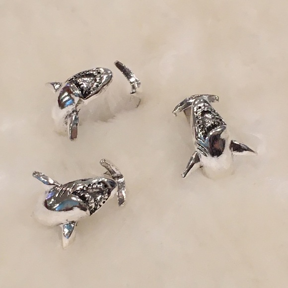 Great White Shark Ring - Picture 4 of 6